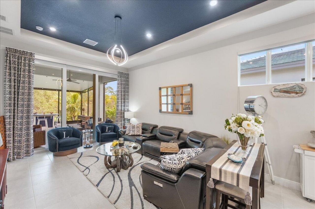 152 SE Via Tirso, Port Saint Lucie, FL 34952 Photo