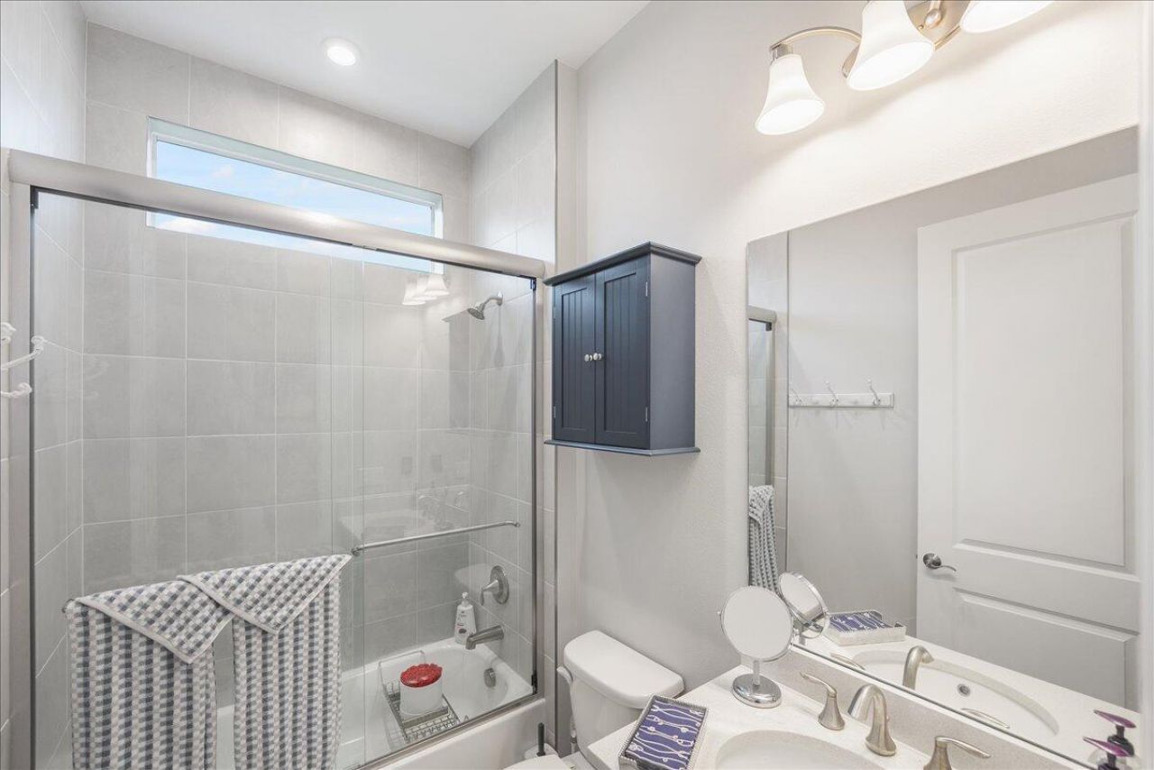 152 SE Via Tirso, Port Saint Lucie, FL 34952 Photo