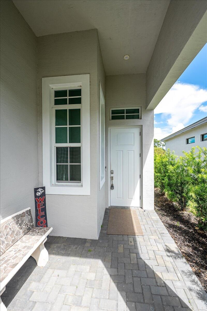 152 SE Via Tirso, Port Saint Lucie, FL 34952 Photo