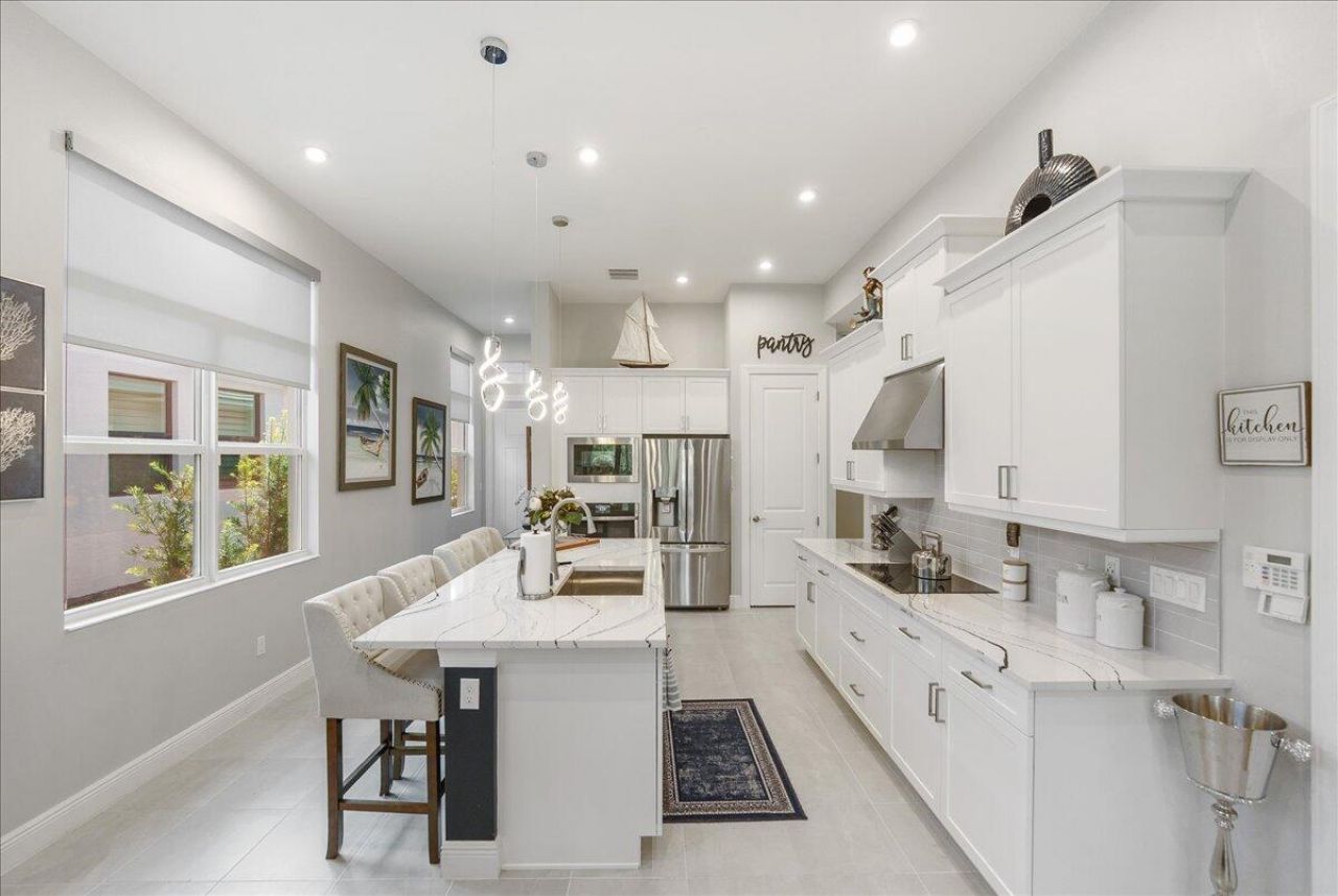 152 SE Via Tirso, Port Saint Lucie, FL 34952 Photo