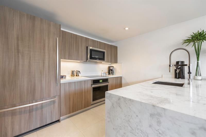 401 N Birch Road, Unit TH7, Fort Lauderdale, FL 33304 Photo