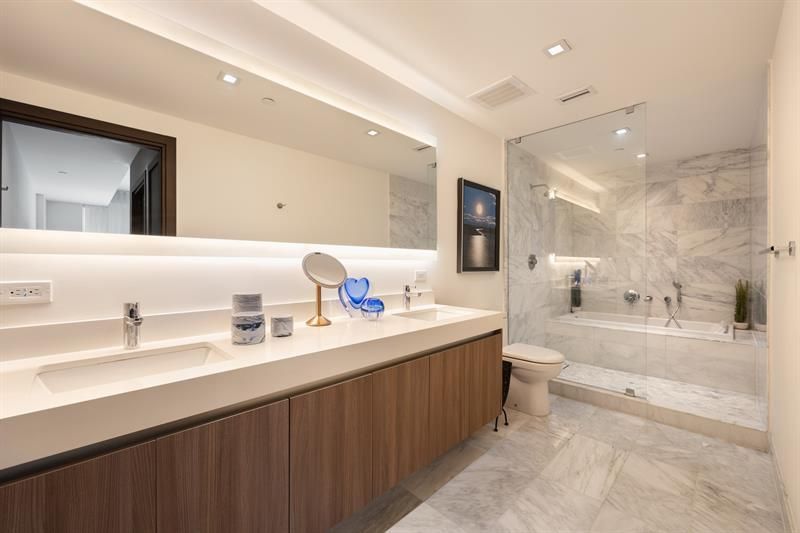 401 N Birch Road, Unit TH7, Fort Lauderdale, FL 33304 Photo