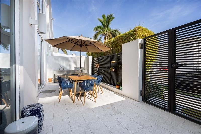 401 N Birch Road, Unit TH7, Fort Lauderdale, FL 33304 Photo