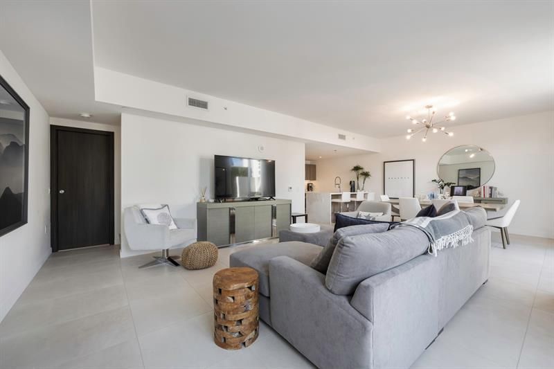 401 N Birch Road, Unit TH7, Fort Lauderdale, FL 33304 Photo