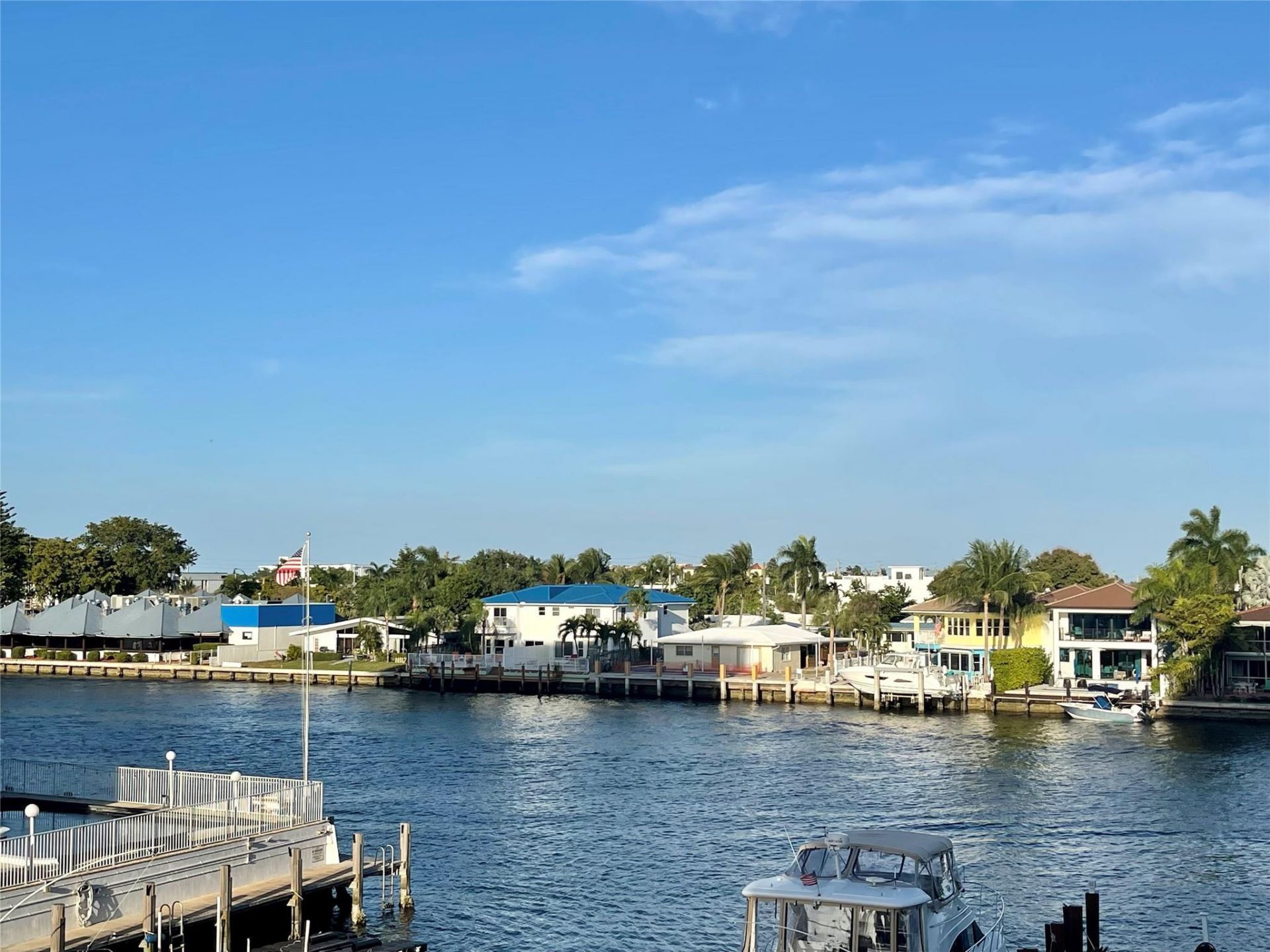 3100 NE 48th Street, Unit 907, Fort Lauderdale, FL 33308 Photo