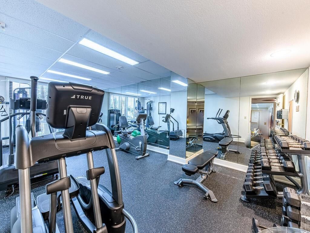 3100 NE 48th Street, Unit 907, Fort Lauderdale, FL 33308 Photo