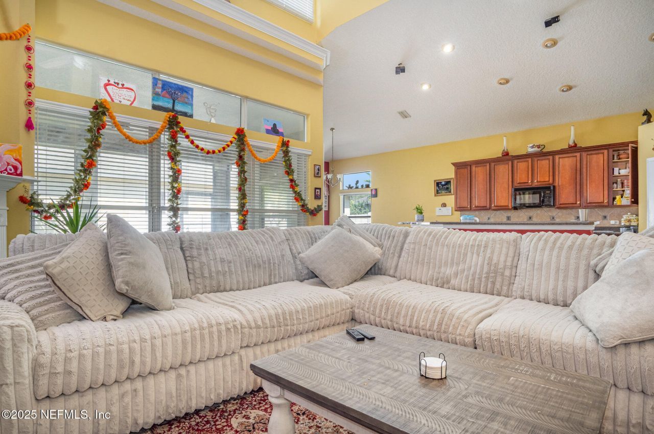 4536 Ecton Lane E, Jacksonville, FL 32246 Photo