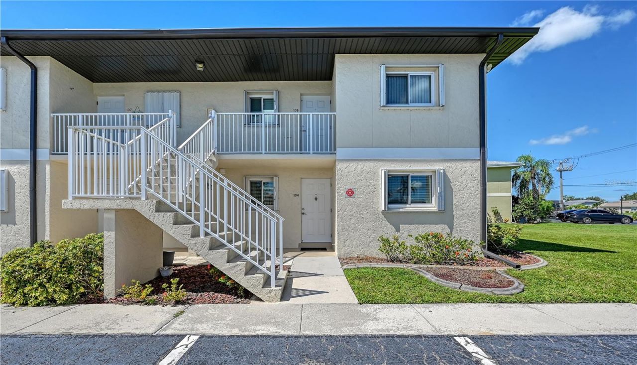 25275 Rampart Boulevard, Unit 104, Punta Gorda, FL 33983 Photo
