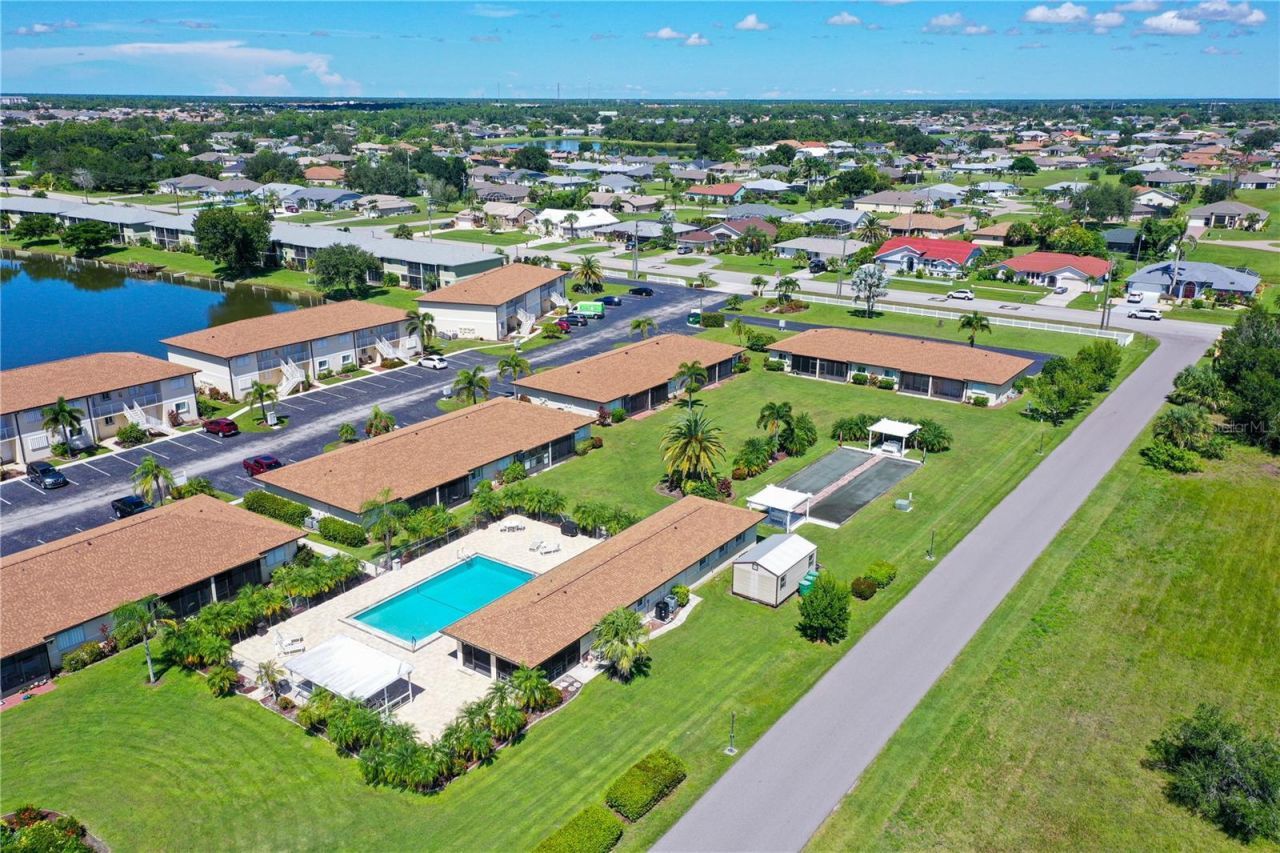 25275 Rampart Boulevard, Unit 104, Punta Gorda, FL 33983 Photo