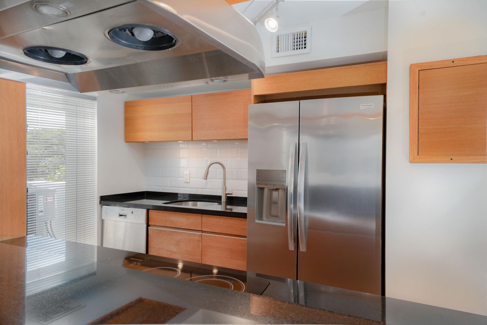 2701 N Ocean Boulevard, Unit 3c, Fort Lauderdale, FL 33308 Photo