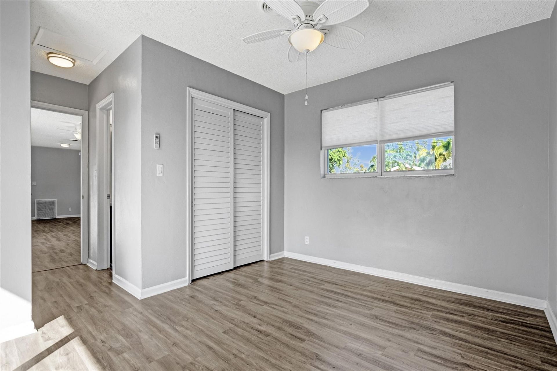 949 SE 10th Court, Pompano Beach, FL 33060 Photo