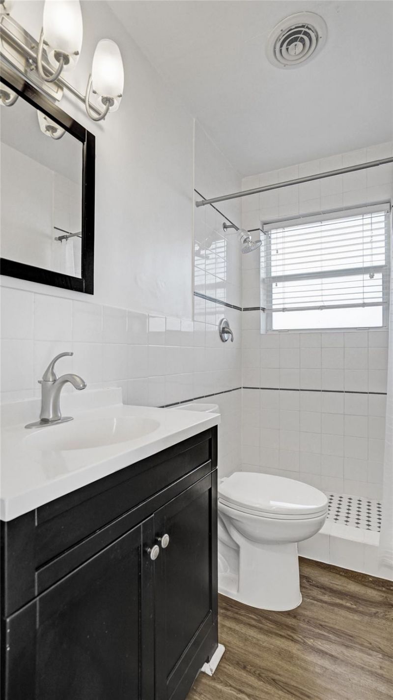 949 SE 10th Court, Pompano Beach, FL 33060 Photo