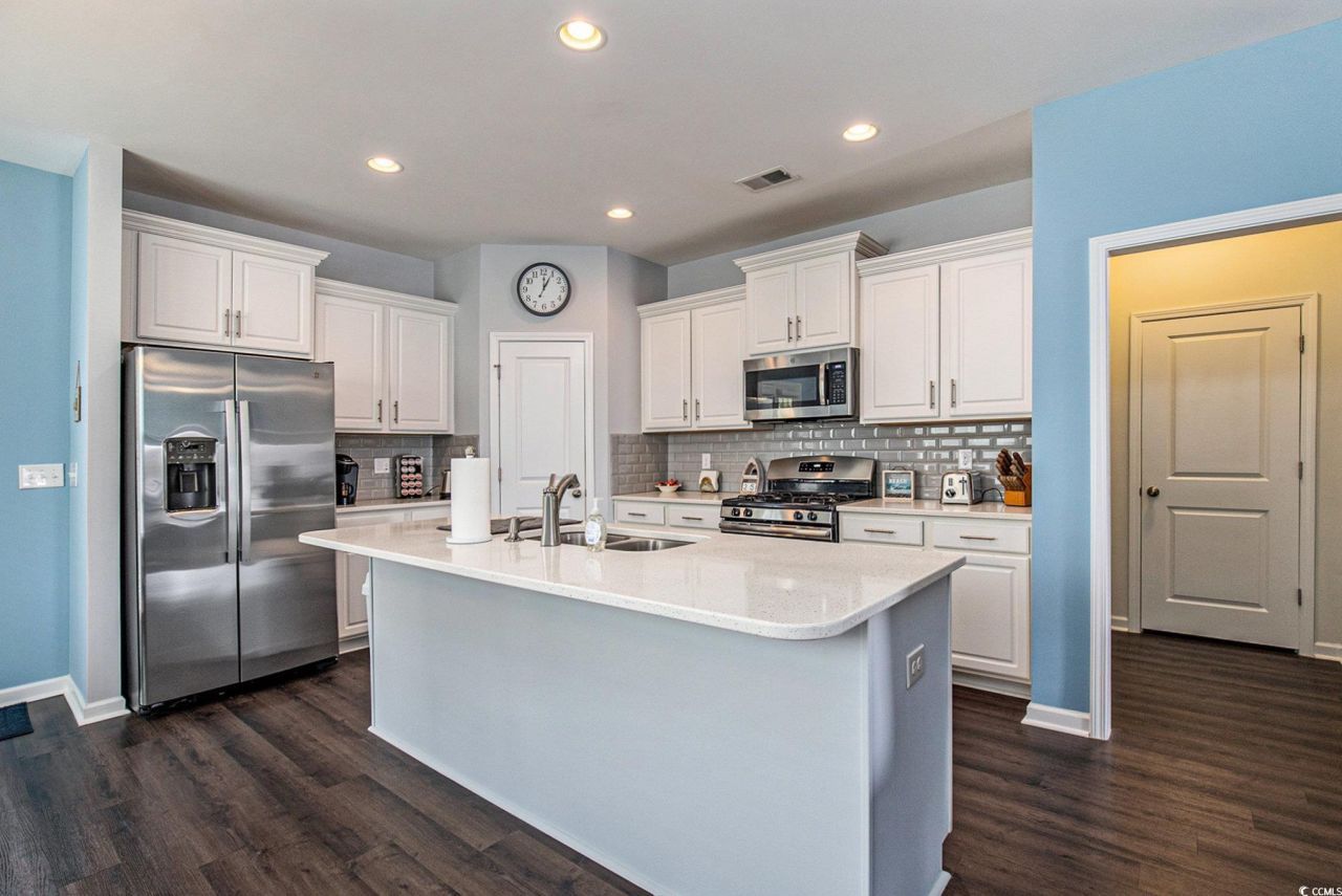 1186 Pyxie Moss Dr. Photo 7