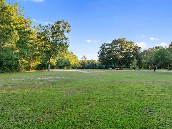 1062 Bloxham Cutoff Road, Crawfordville, FL 32327