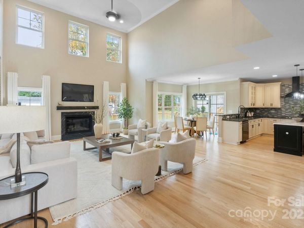 4023 Randolph Road, Charlotte, NC 28211