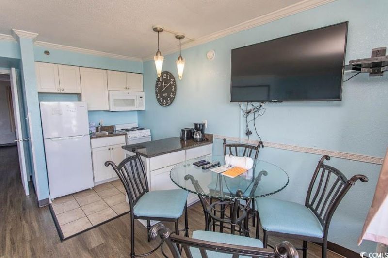 6900 N Ocean Blvd. Photo 17