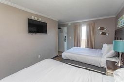 6900 N Ocean Blvd. photo 4