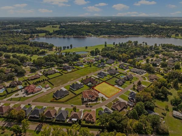 220 Kathryn's Court , Mount Pleasant, TX 75455