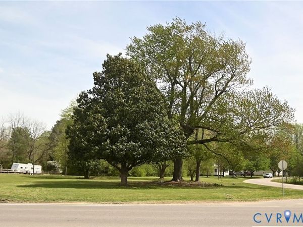 18440 New Kent Highway , New Kent, VA 23011