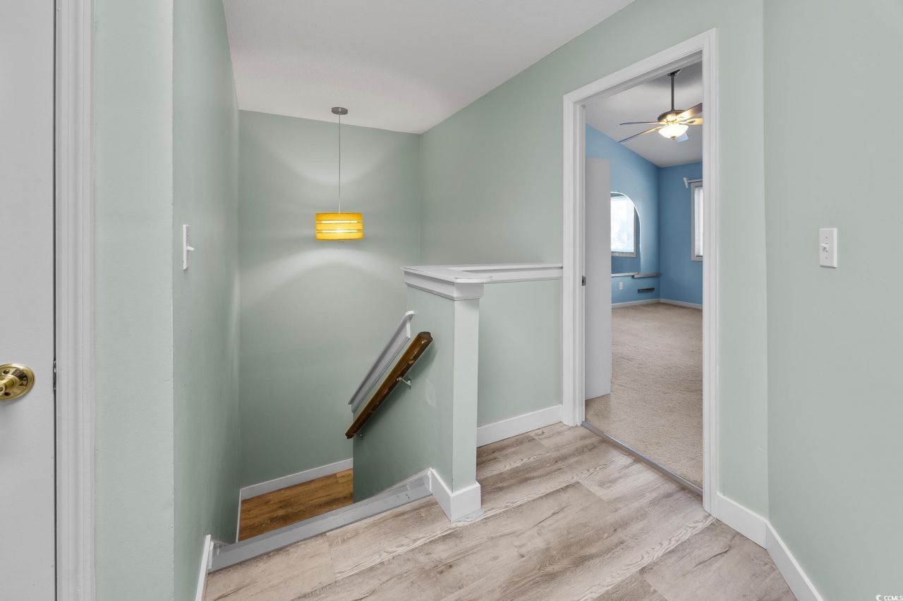 33 Shadow Moss Pl. Photo 26