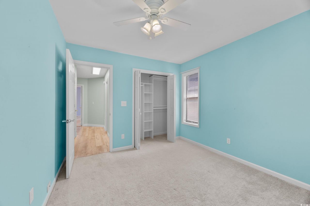 33 Shadow Moss Pl. Photo 29