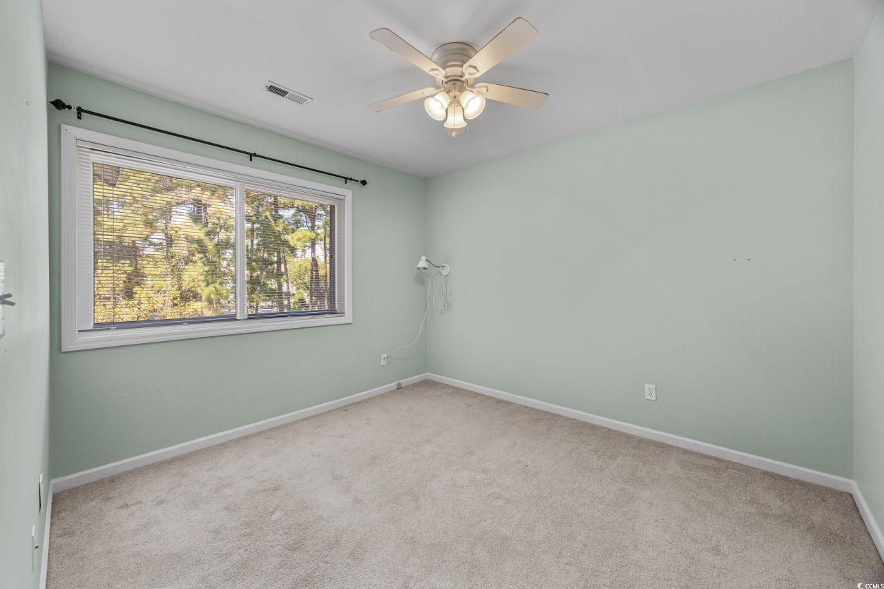 100 Shadow Moss Pl. Photo 32