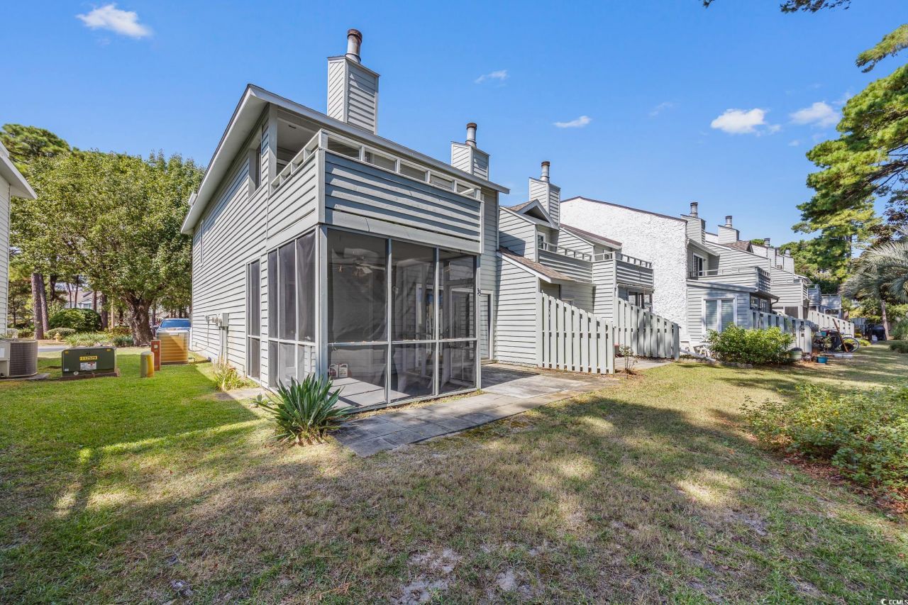 100 Shadow Moss Pl. Photo 35