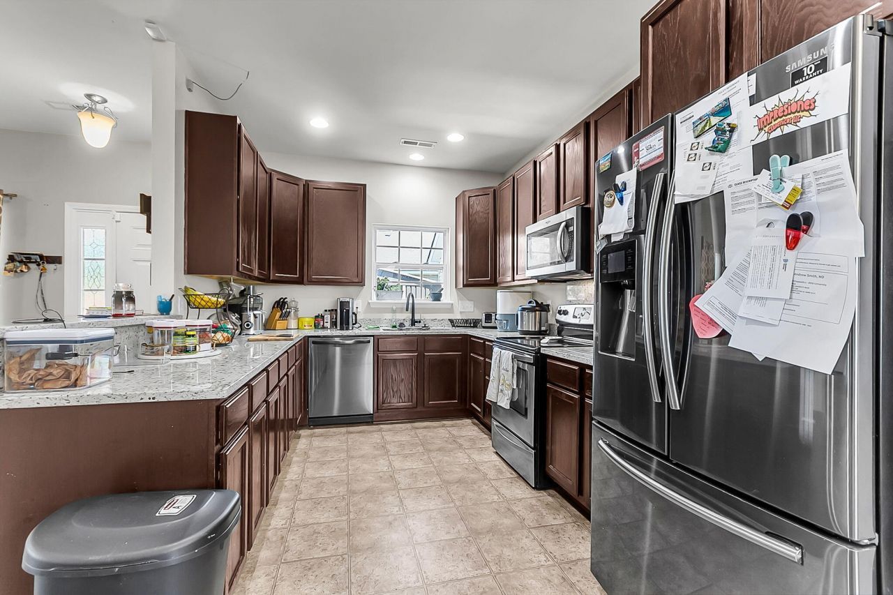 642 Savannah River Drive Photo 12