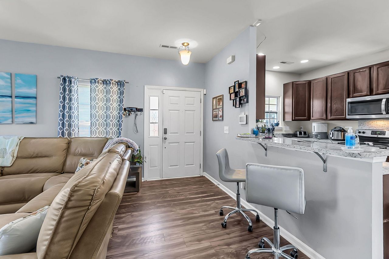 642 Savannah River Drive Photo 6