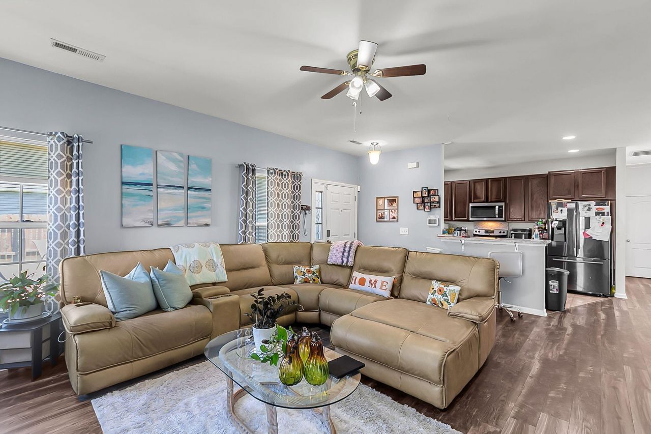 642 Savannah River Drive Photo 8