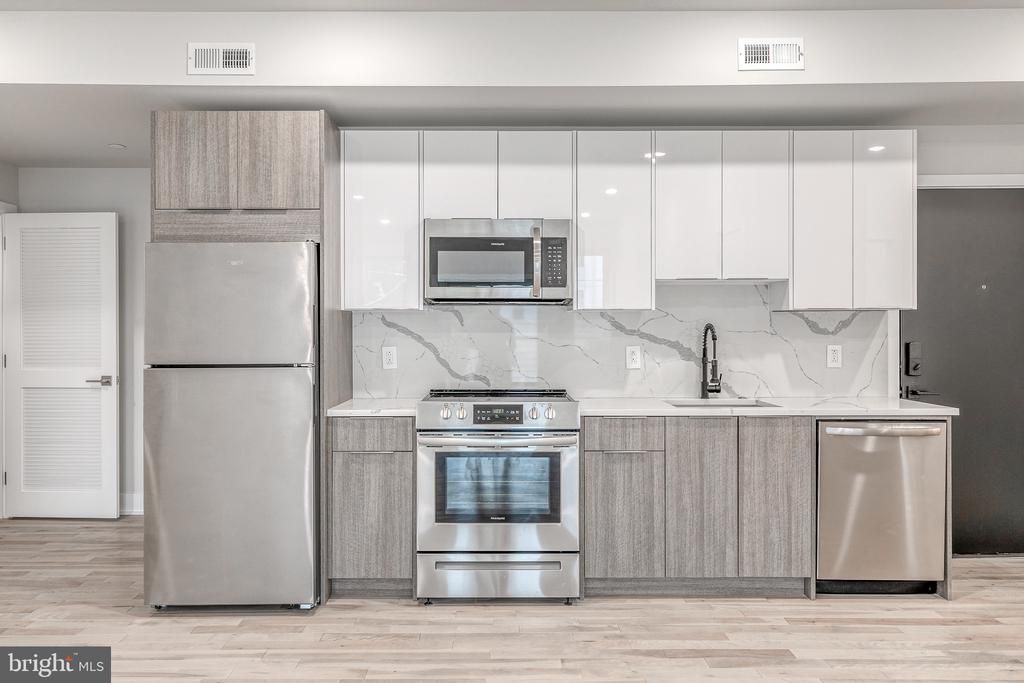 Culubell Platinum CL 821 5点セット COREtec PRO Plus Quincy Oak VV017-01018 SPC Vinyl Flooring