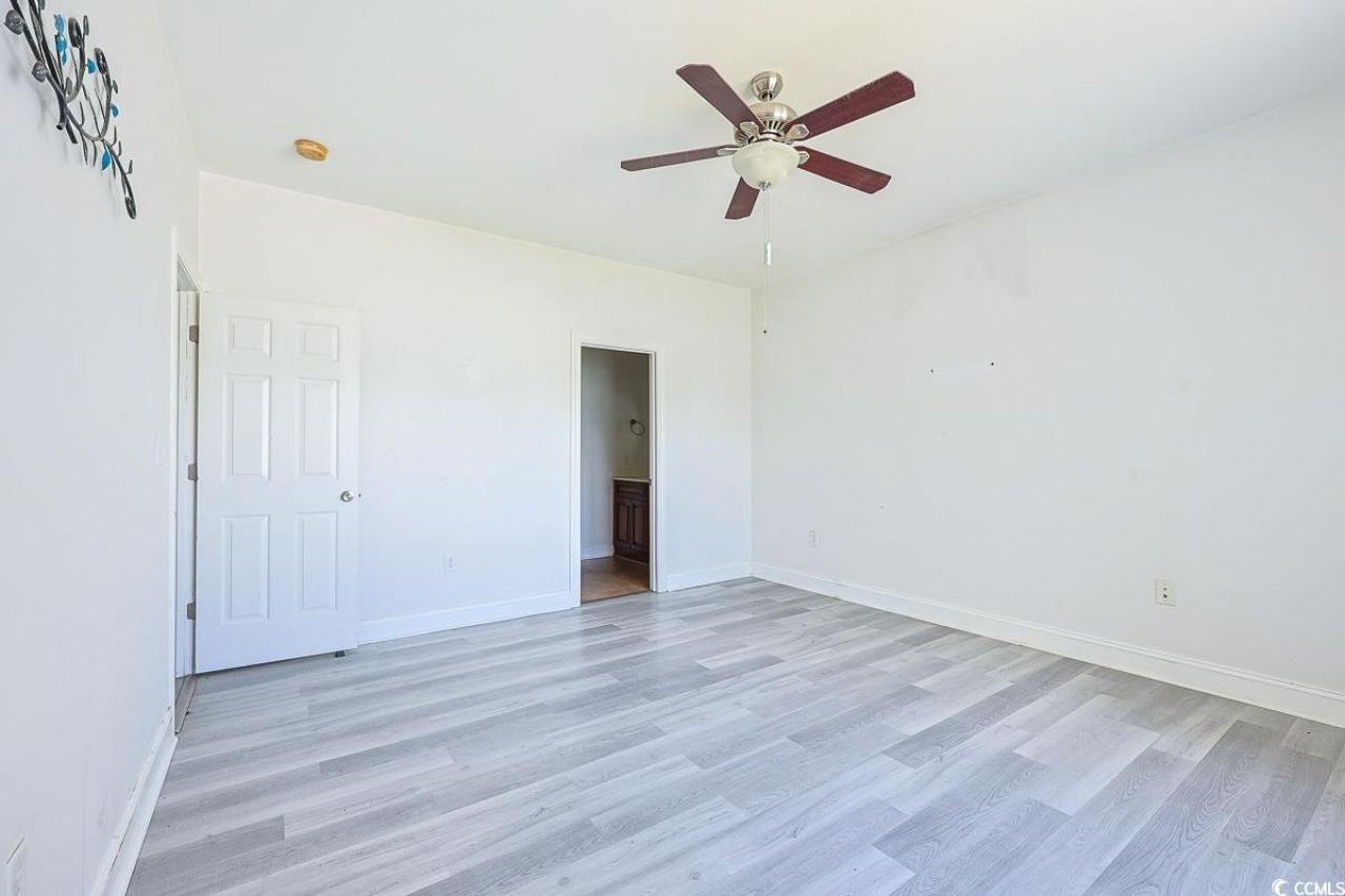 524 Cottage Oaks Circle Photo 12