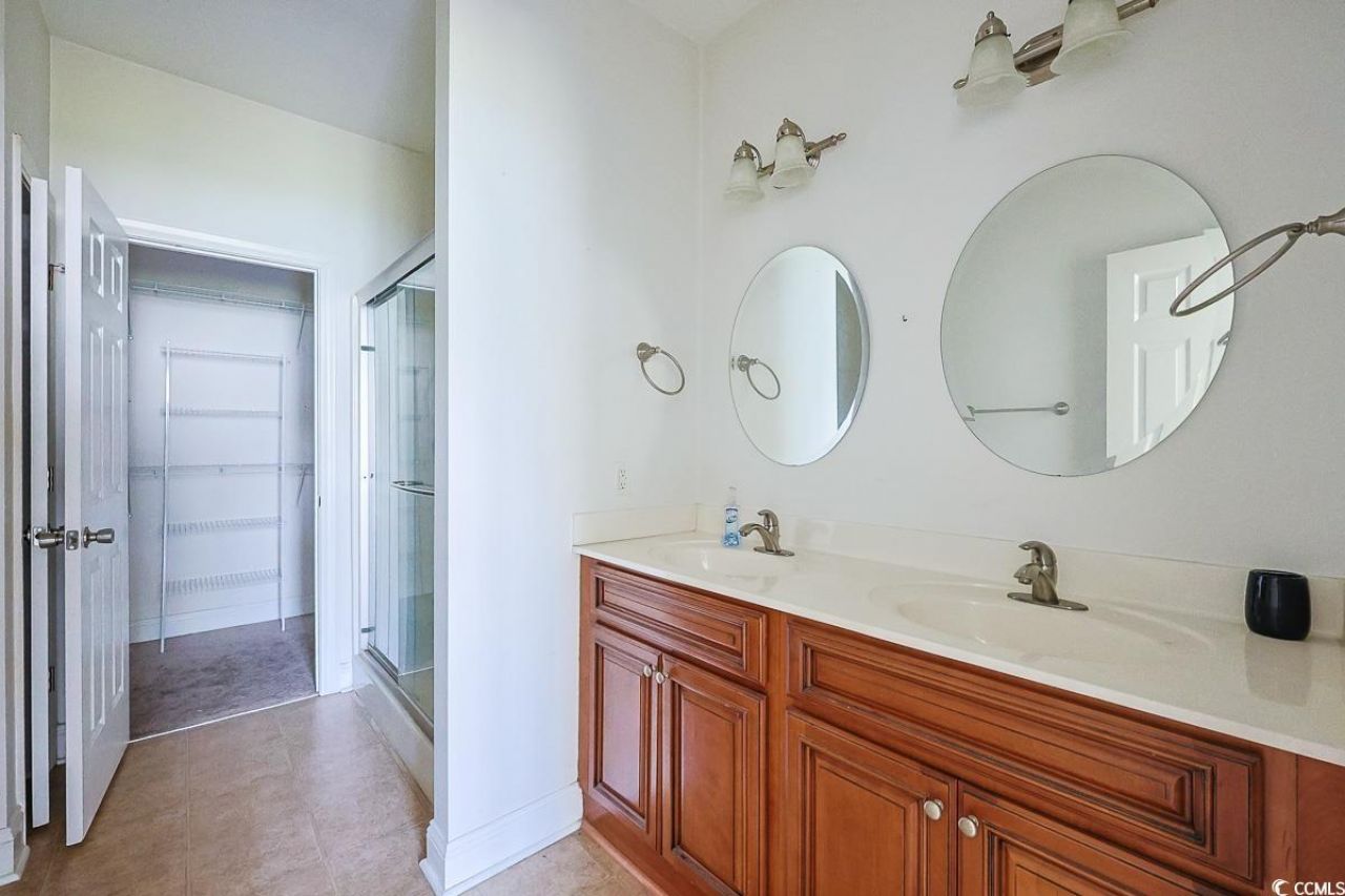 524 Cottage Oaks Circle Photo 14