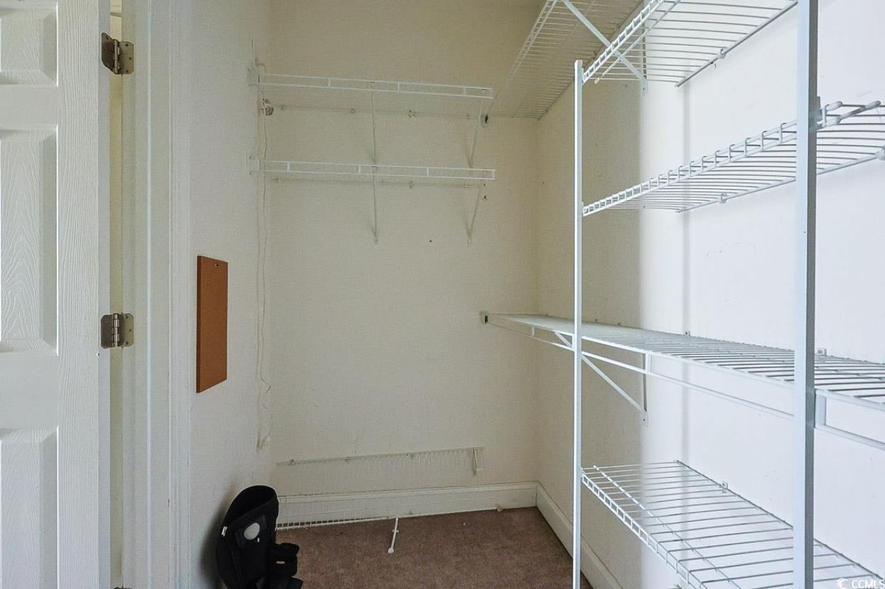 524 Cottage Oaks Circle Photo 16