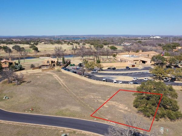 104 La Lucita, Horseshoe Bay, TX 78657