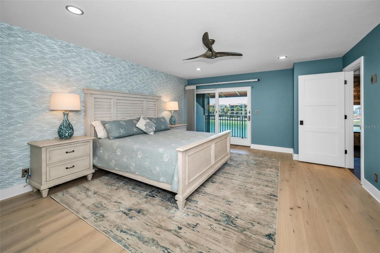 678 76th Avenue, Unit 5, Saint Pete Beach, FL 33706 Photo