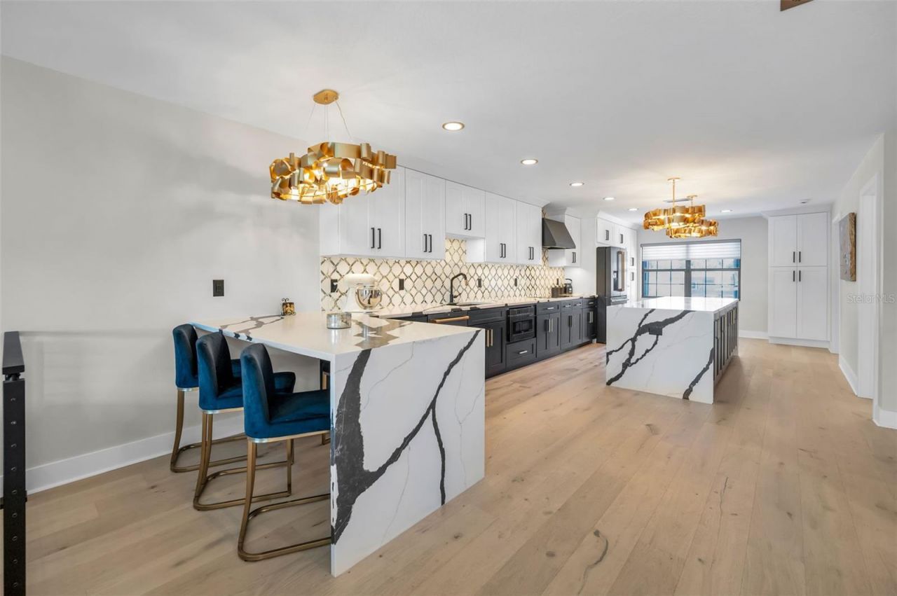 678 76th Avenue, Unit 5, Saint Pete Beach, FL 33706 Photo