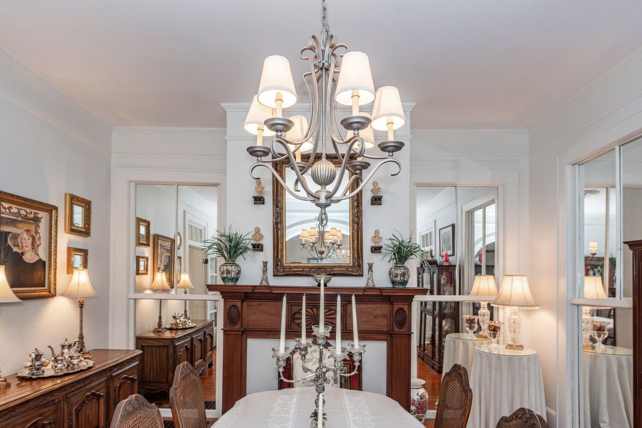 458 Hampton Street Photo 13