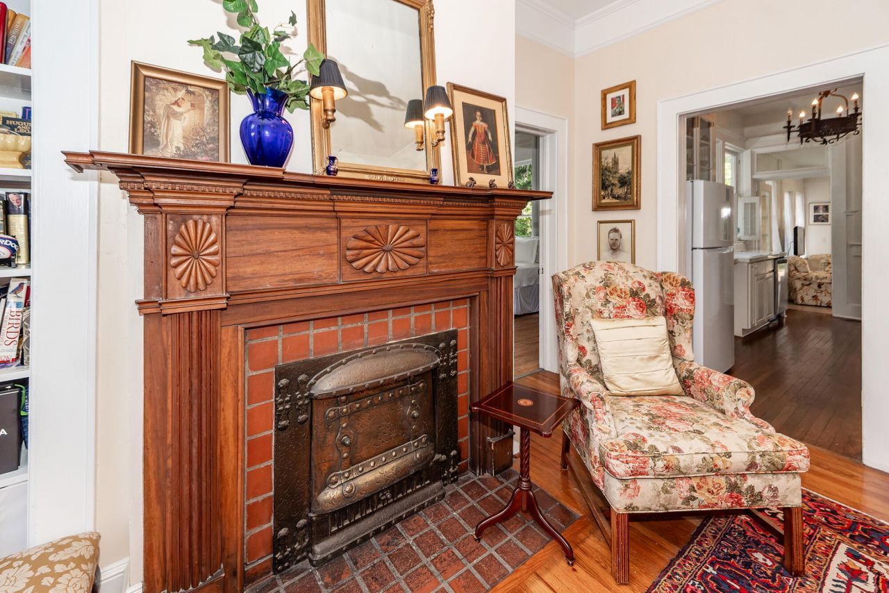 458 Hampton Street Photo 22