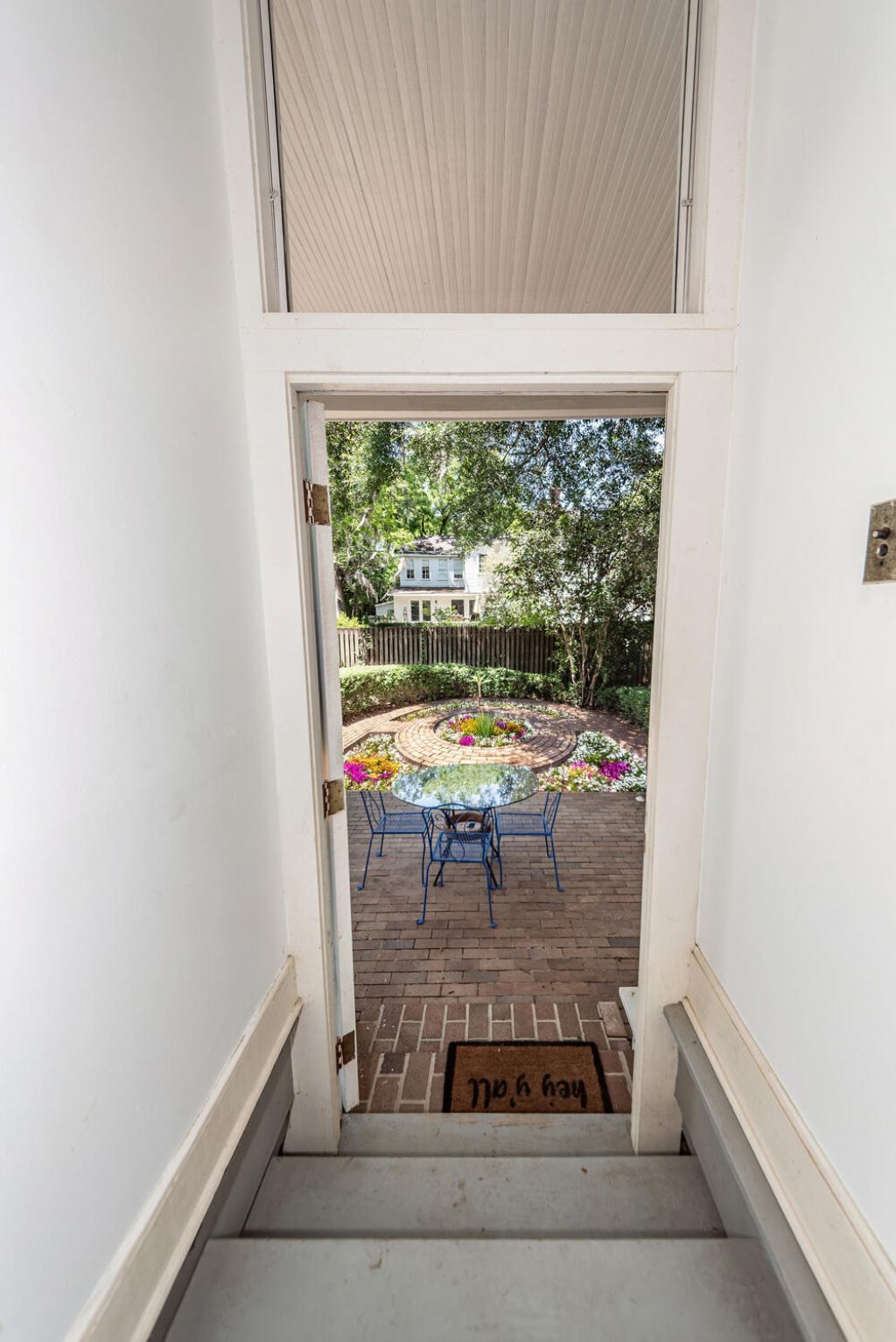 458 Hampton Street Photo 32