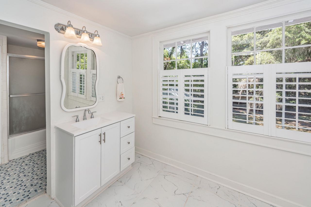 458 Hampton Street Photo 45