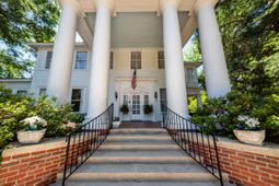 458 Hampton Street photo 4