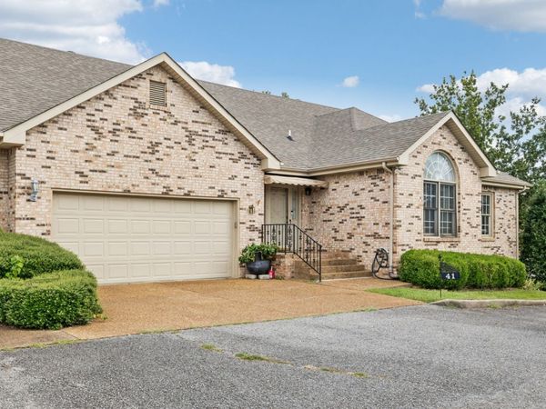 1818 Memorial Dr , Unit 41, Clarksville, TN 37043