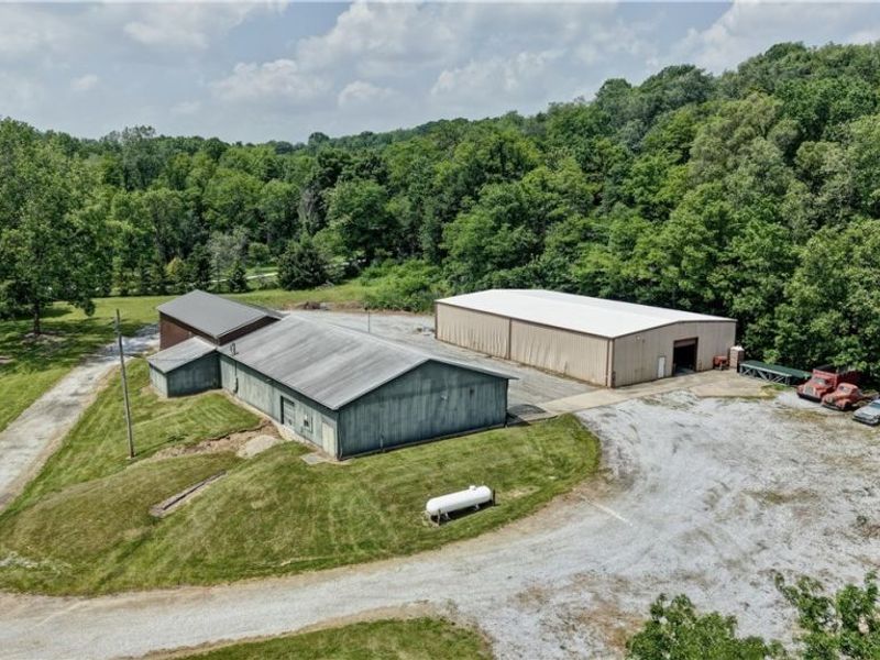 10035 Johnsford Road SW, Navarre, OH 44608 Photo 3