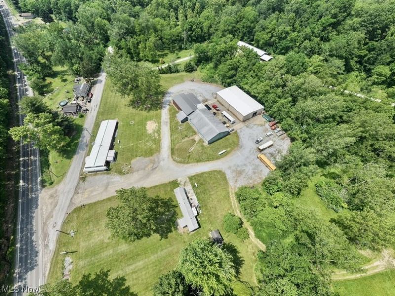 10035 Johnsford Road SW, Navarre, OH 44608 Photo 5