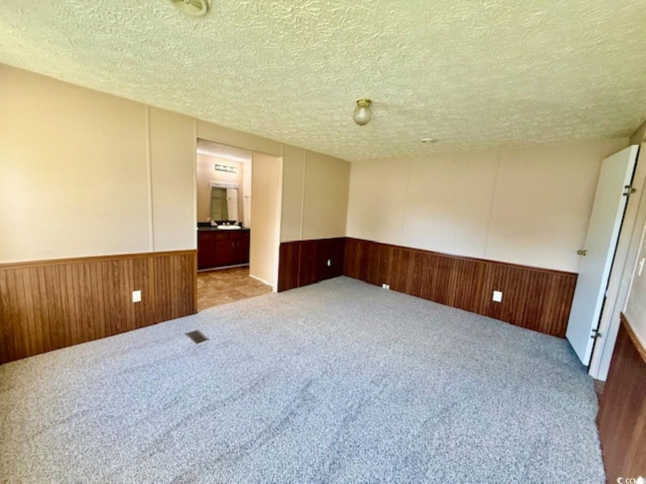 4106 Kim Circle Photo 9