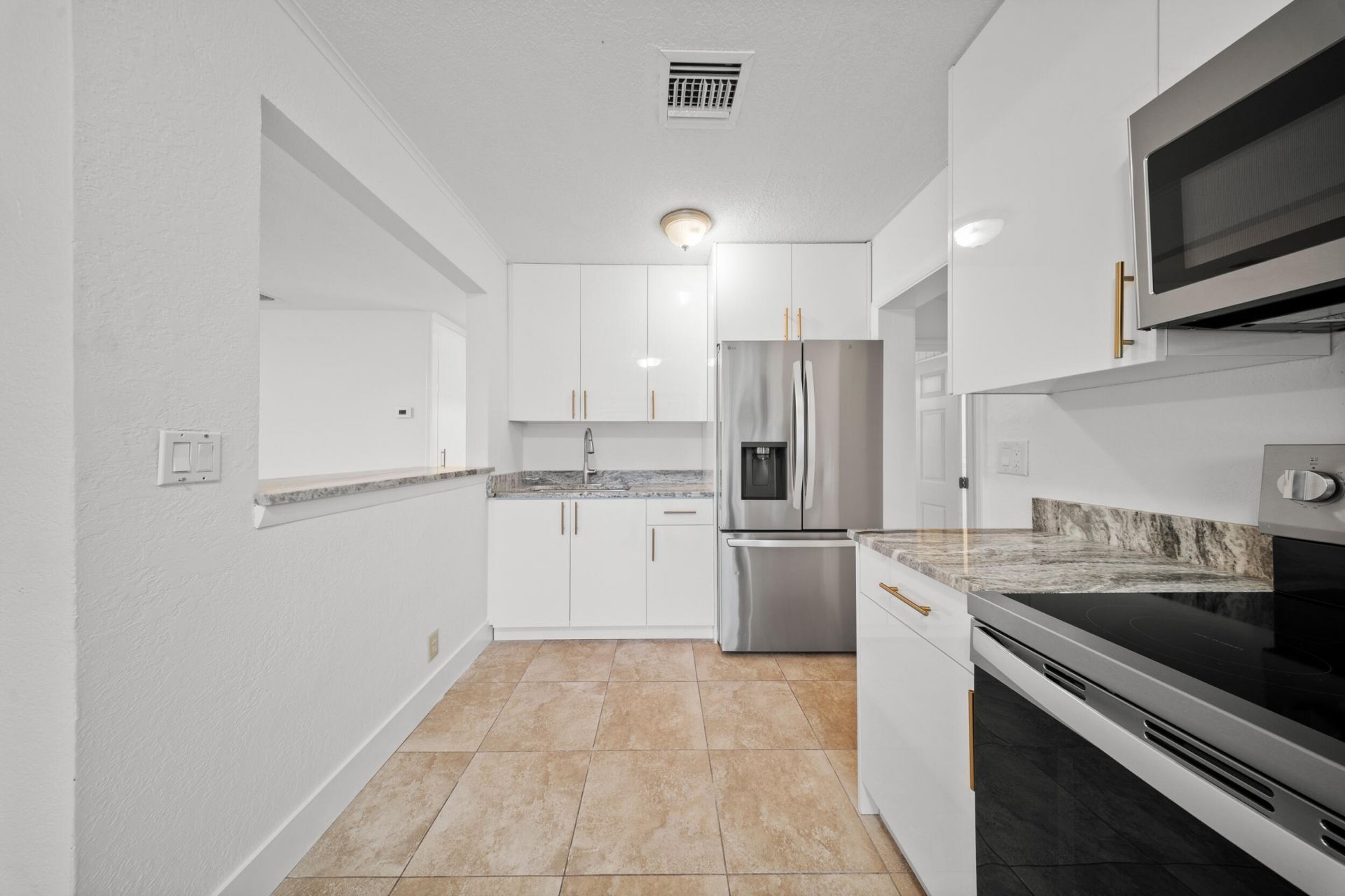 2904 SE Bamboo Street, Stuart, FL 34997 Photo