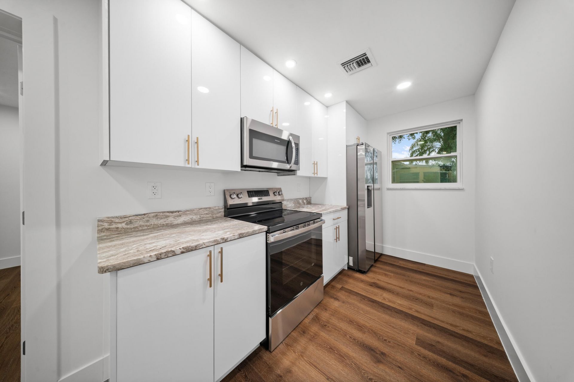 2904 SE Bamboo Street, Stuart, FL 34997 Photo