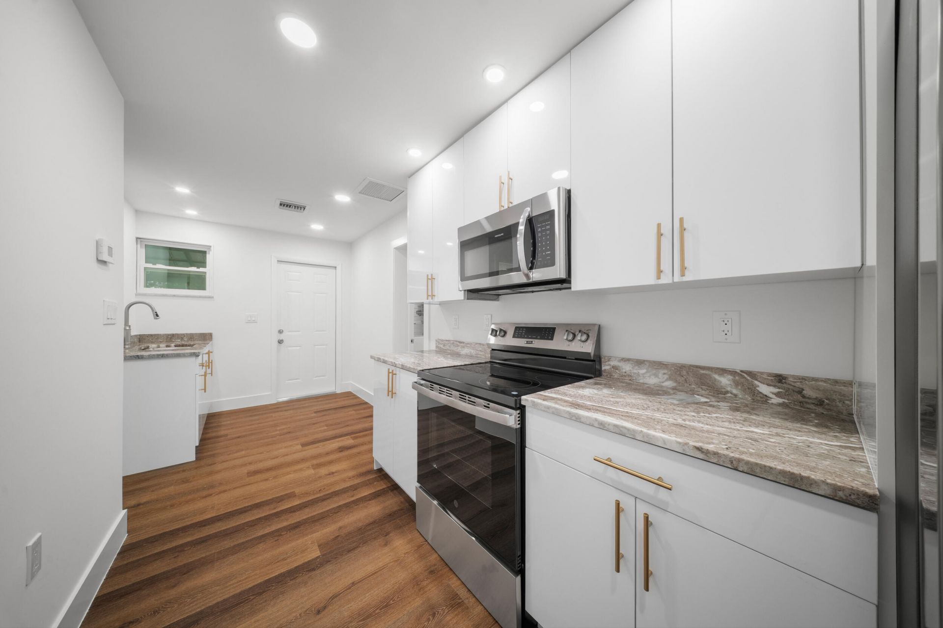 2904 SE Bamboo Street, Stuart, FL 34997 Photo