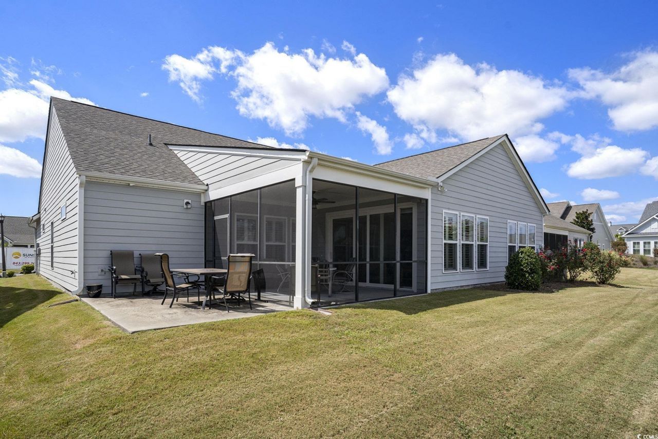 6586 Brindisi St. Photo 32